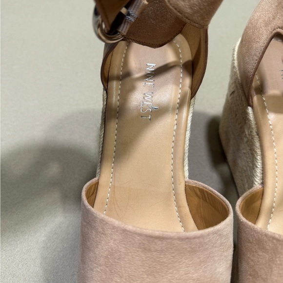 Nine West Tan Wedge Sandals - Picture 3 of 6
